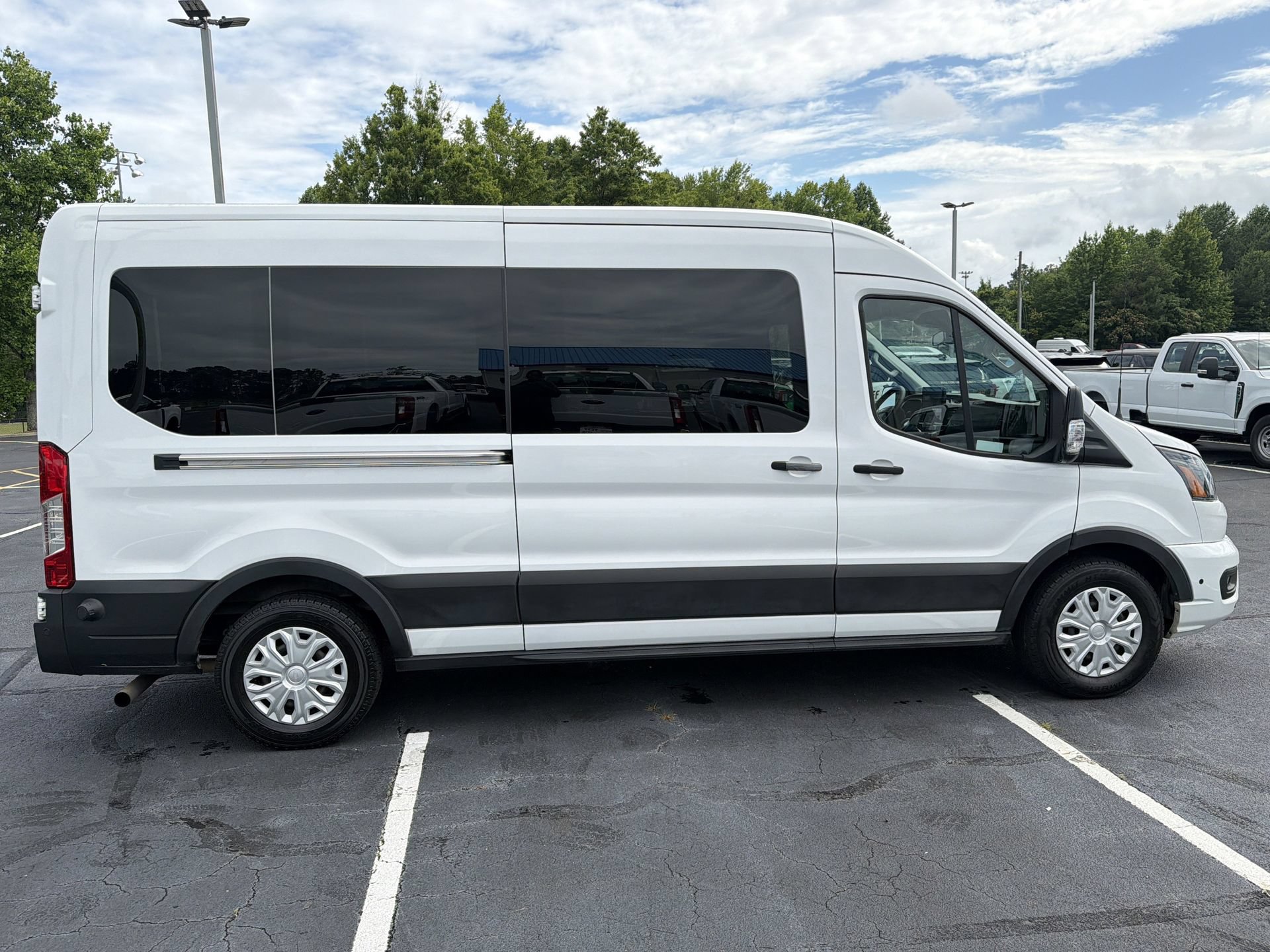 Certified 2024 Ford Transit 350 XLT RWD image 26