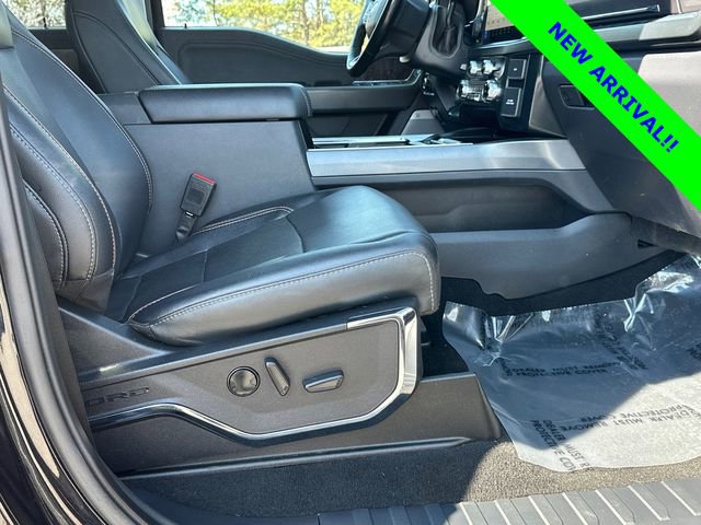 Certified 2023 Ford F350 Lariat w/ Lariat Ultimate Package image 13