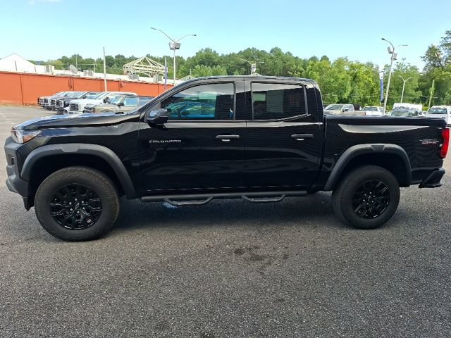 Used 2025 Chevrolet Colorado Trail Boss AWD/4WD image 6