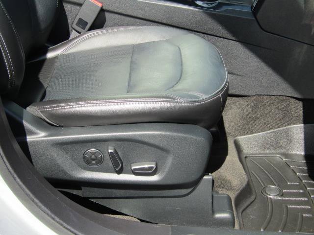 Certified 2018 Ford Explorer Limited w/ Equipment Group 301A image 11