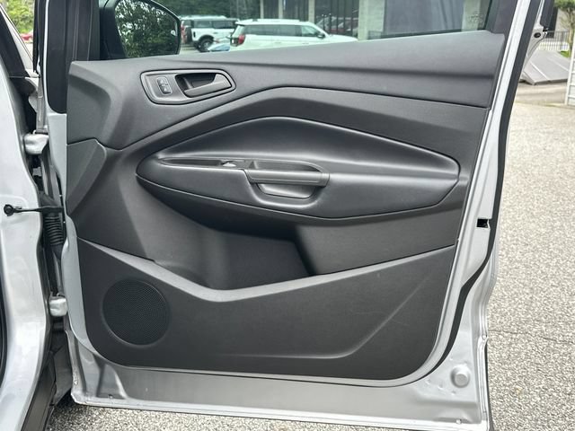 Certified 2019 Ford Escape S FWD image 14