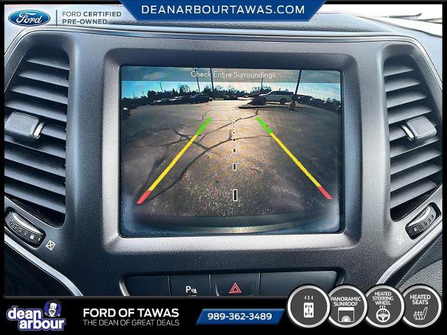 Used 2019 Jeep Cherokee Trailhawk w/ Comfort & Convenience Group AWD/4WD image 12