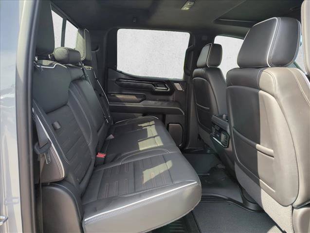 Used 2024 GMC Sierra 1500 AT4X AWD/4WD image 21