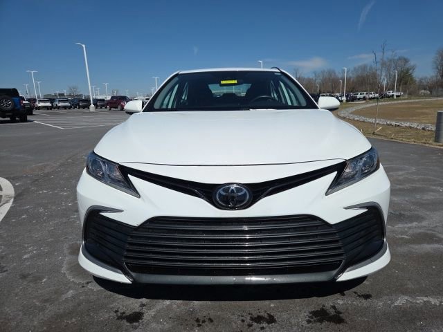 Used 2024 Toyota Camry LE image 6