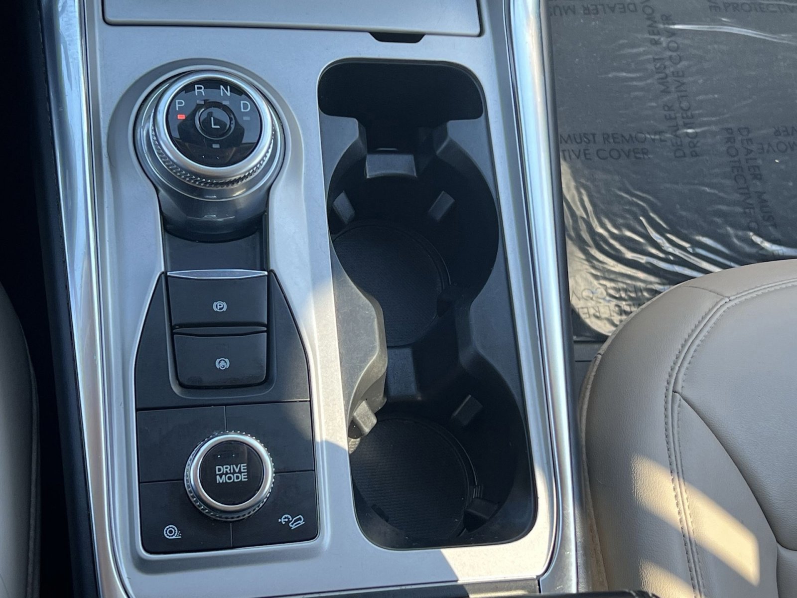 Certified 2023 Ford Explorer XLT w/ Equipment Group 202A image 20