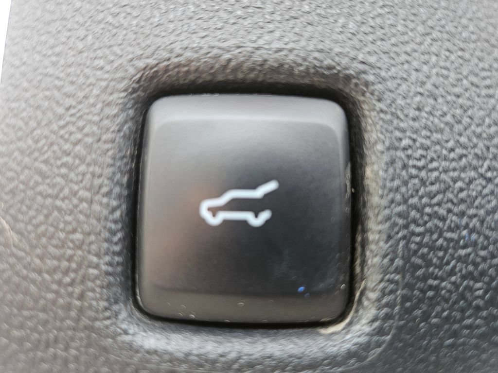 Certified 2020 Ford Escape SEL AWD/4WD image 12