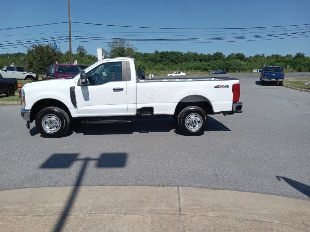 Certified 2024 Ford F250 XL w/ XL Driver Assist Package AWD/4WD image 4