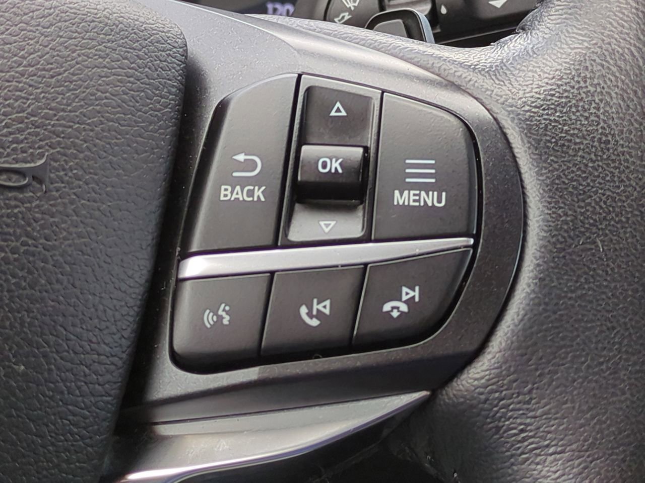 Certified 2020 Ford Explorer Limited image 25