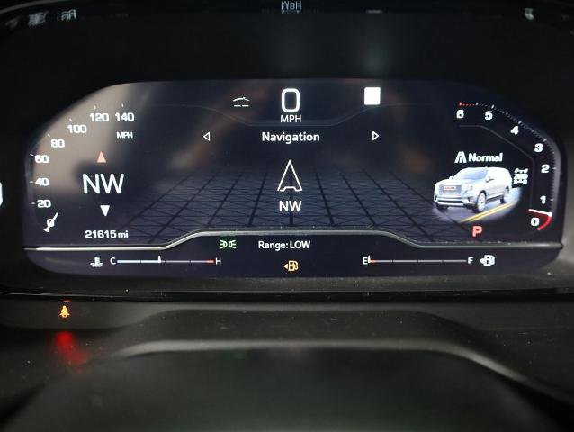 Used 2023 GMC Yukon Denali AWD/4WD image 16