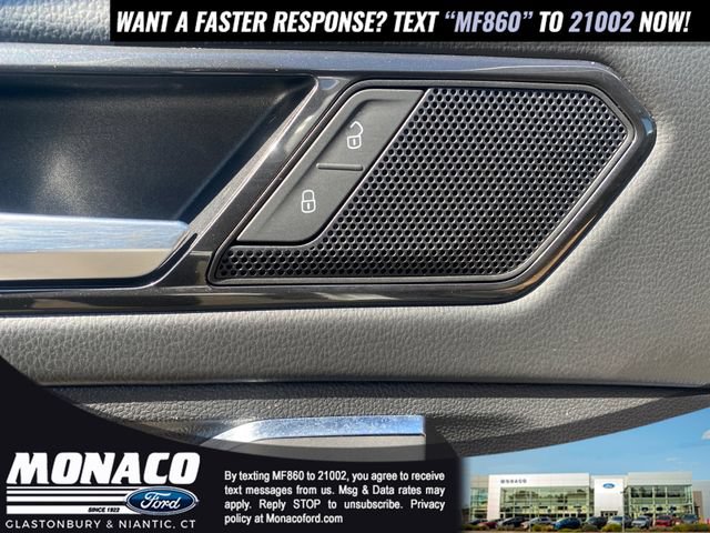 Used 2022 Volkswagen Tiguan SE AWD/4WD image 17