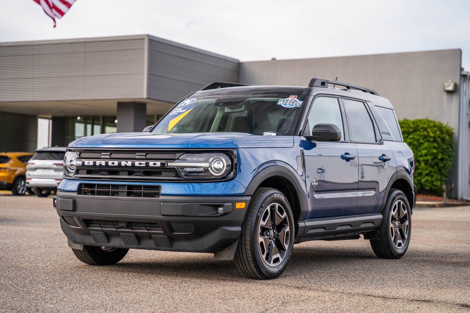 Certified 2024 Ford Bronco Sport Outer Banks AWD/4WD image 3