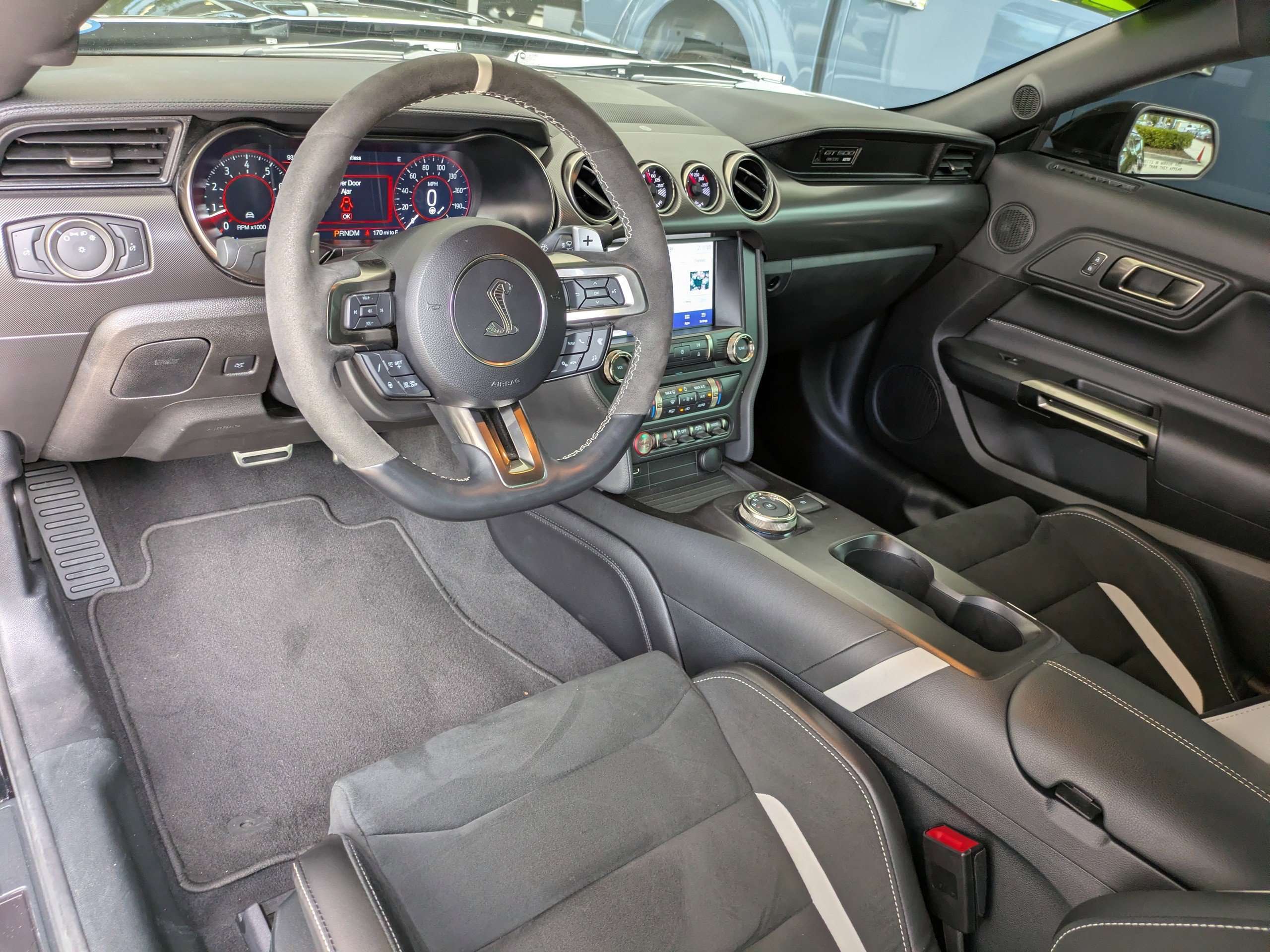 Certified 2022 Ford Mustang Shelby GT500 w/ Technology Package RWD image 18