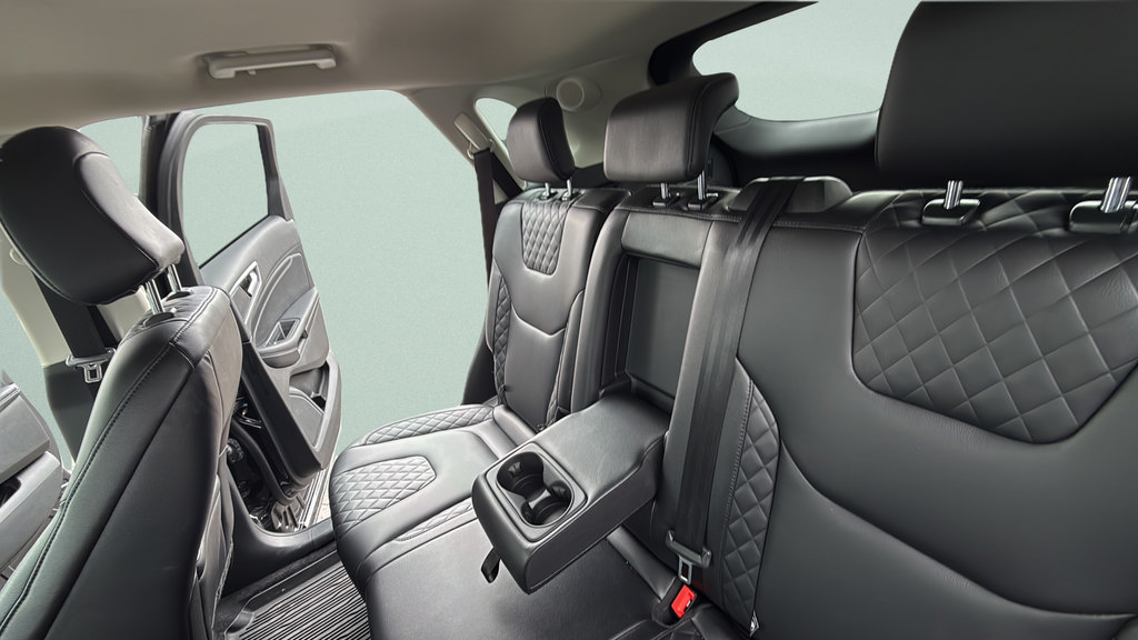 Certified 2024 Ford Edge Titanium AWD/4WD image 16
