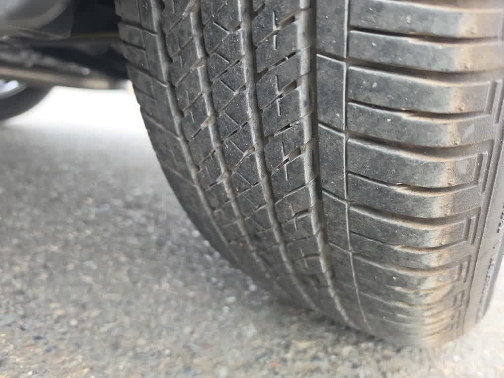 Used 2018 Toyota RAV4 Limited AWD/4WD image 17