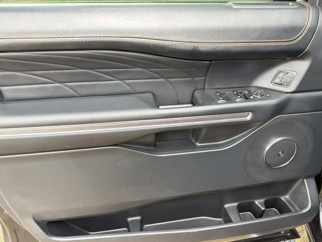 Certified 2022 Ford Expedition Platinum AWD/4WD image 15