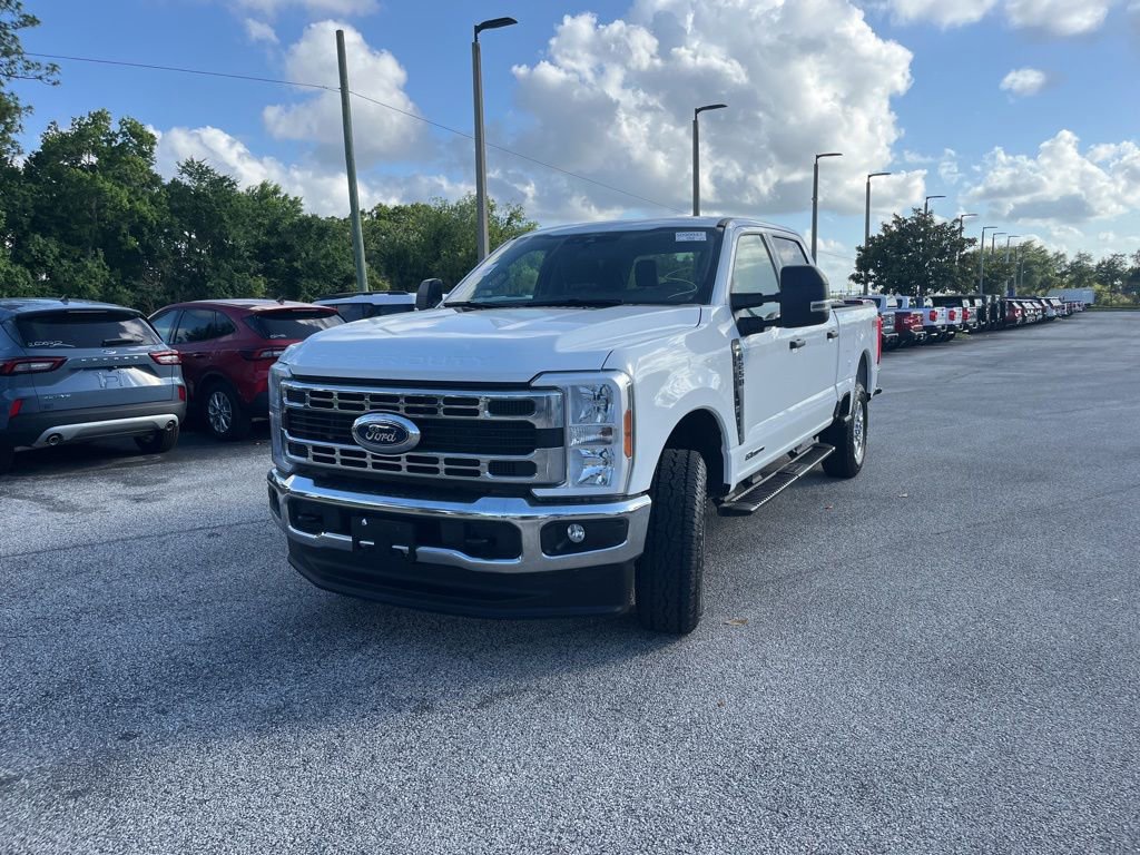 Certified 2025 Ford F250 XLT w/ FX4 Off-Road Package AWD/4WD image 2