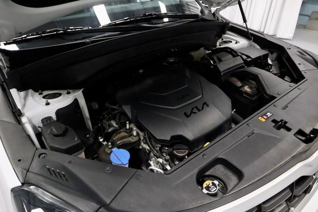 Used 2023 Kia Telluride SX image 18