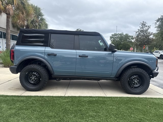 Certified 2022 Ford Bronco Black Diamond AWD/4WD image 2