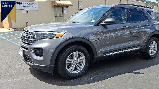 Certified 2023 Ford Explorer XLT w/ Class IV Trailer Tow Package