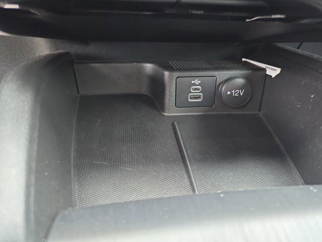 Certified 2024 Ford Escape ST-Line w/ Tech Pack #1 AWD/4WD image 29
