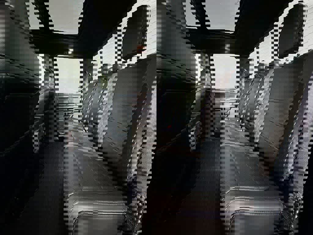 Certified 2019 Ford F150 Raptor w/ Equipment Group 802A Luxury image 16