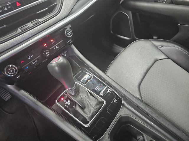Used 2024 Jeep Compass Latitude AWD/4WD image 23