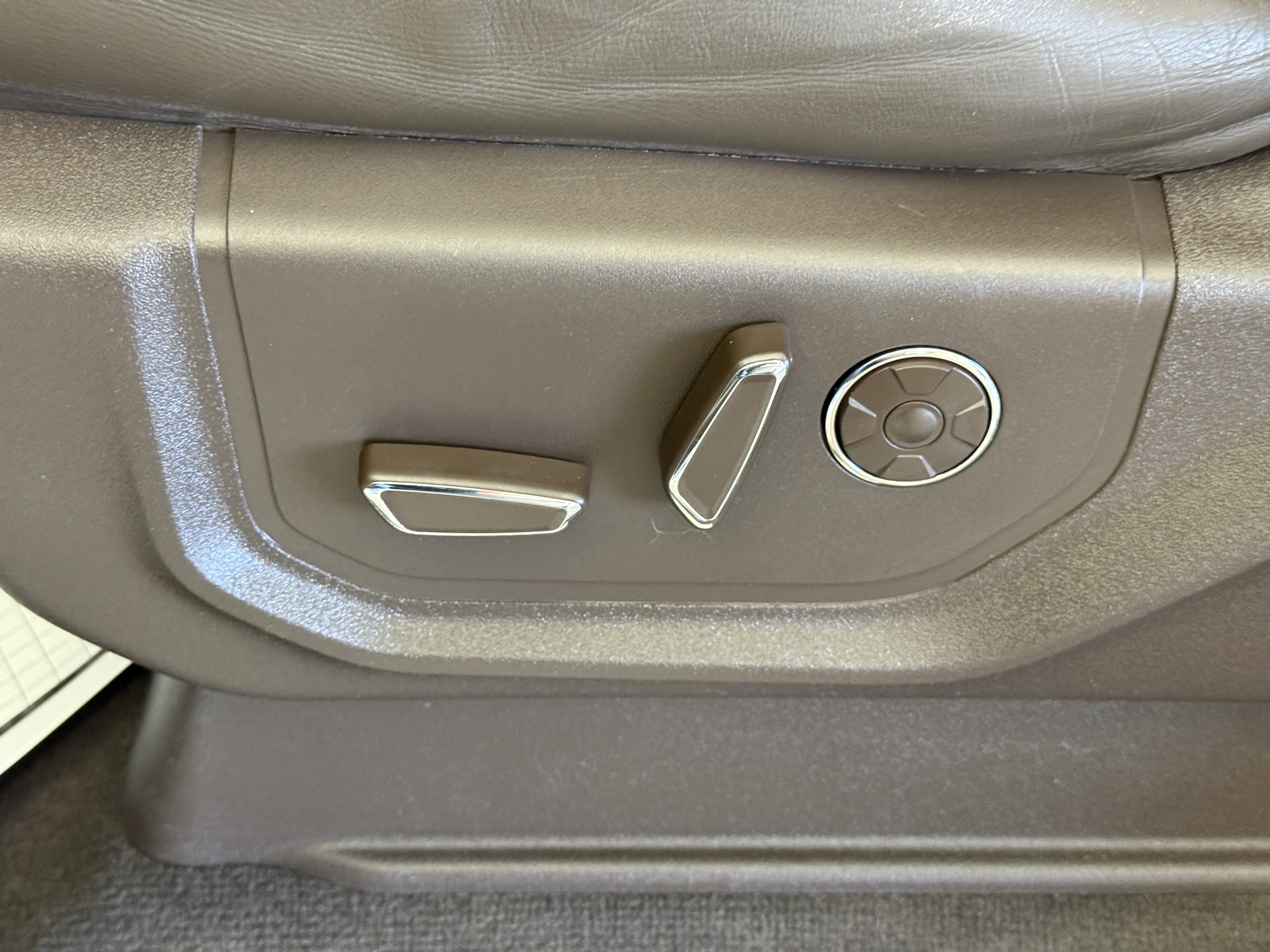 Certified 2019 Ford F150 King Ranch w/ Equipment Group 601A Luxury image 18