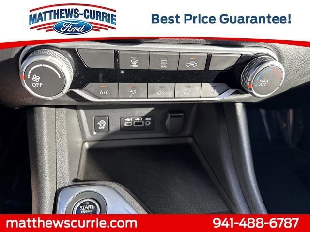Used 2024 Nissan Sentra SV image 18