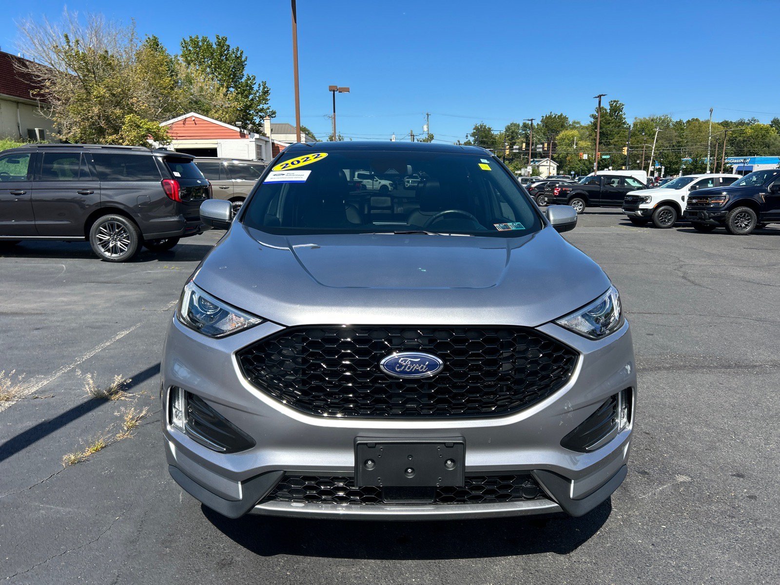 Certified 2022 Ford Edge ST-Line w/ Class II Trailer Tow Package AWD/4WD image 23