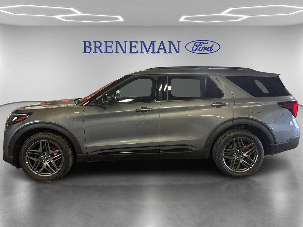 Certified 2025 Ford Explorer ST-Line w/ ST-Line Street Pack AWD/4WD image 9