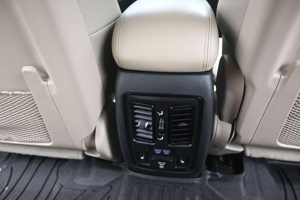 Used 2022 Dodge Durango GT RWD image 12