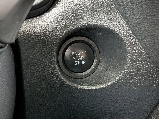 Used 2024 Toyota Corolla Cross LE image 22