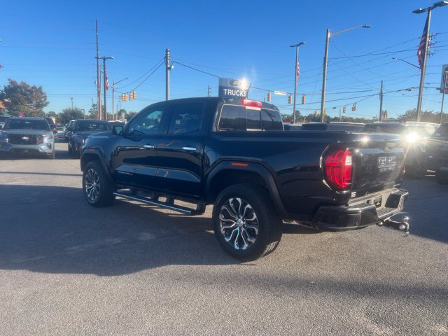 Used 2023 GMC Canyon Denali AWD/4WD image 4