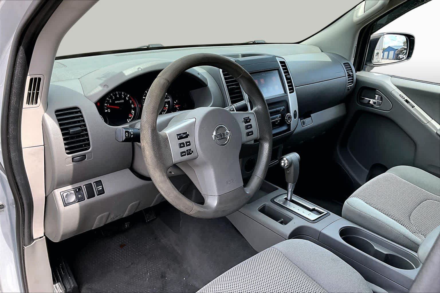 Used 2019 Nissan Frontier SV RWD image 18