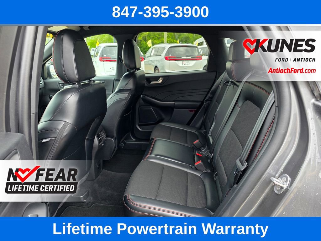 Certified 2025 Ford Escape ST-Line AWD/4WD image 17