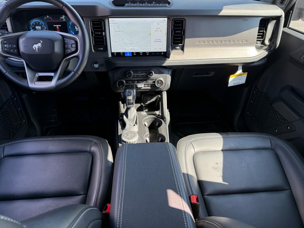 Certified 2025 Ford Bronco Big Bend w/ Black Diamond Package AWD/4WD image 10