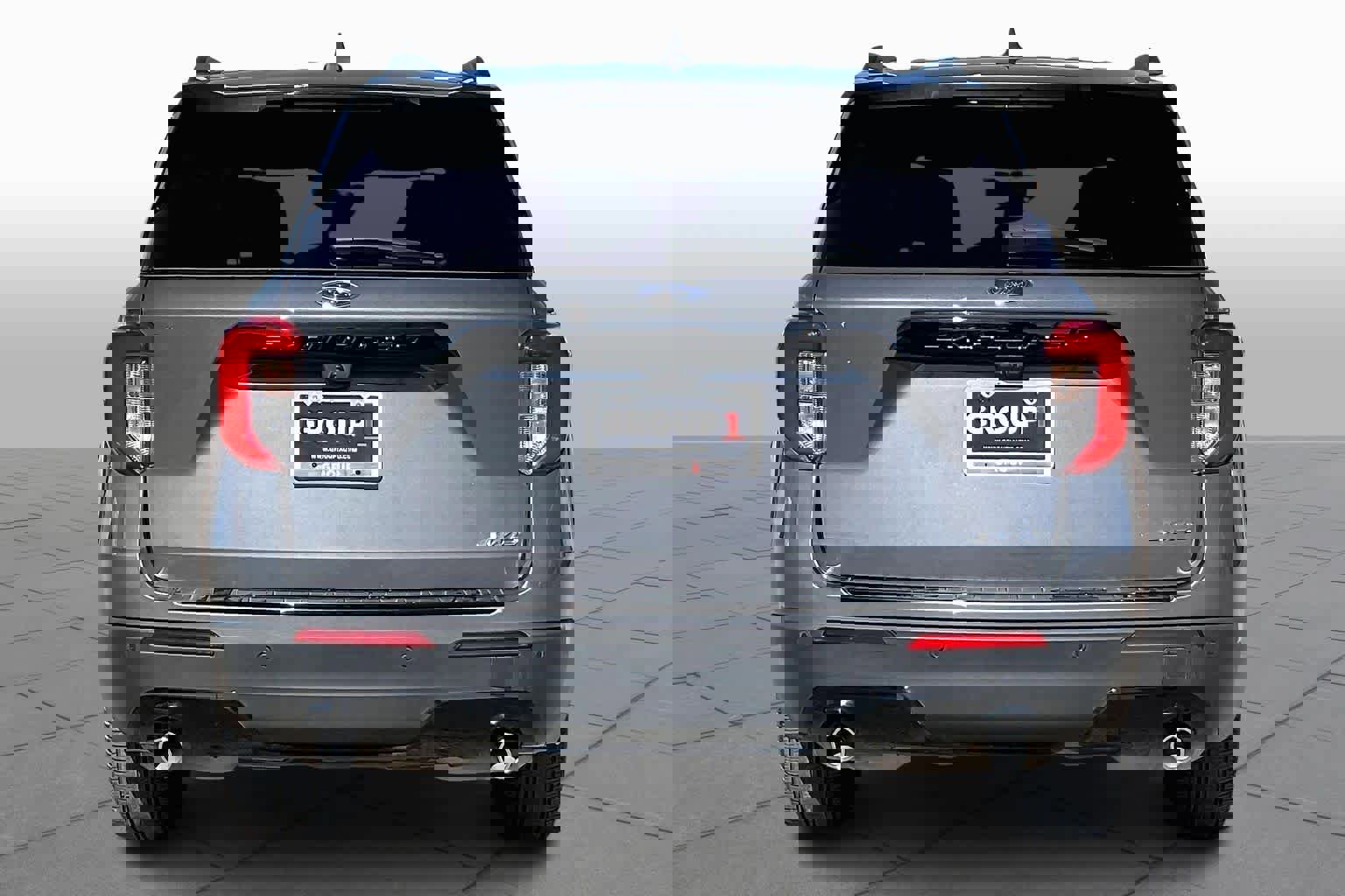 Certified 2023 Ford Explorer ST-Line image 4