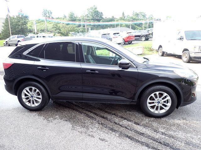 Certified 2020 Ford Escape SE AWD/4WD image 9
