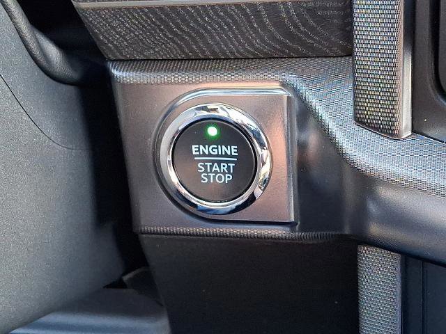 Certified 2023 Ford F150 Platinum w/ Equipment Group 701A High image 24