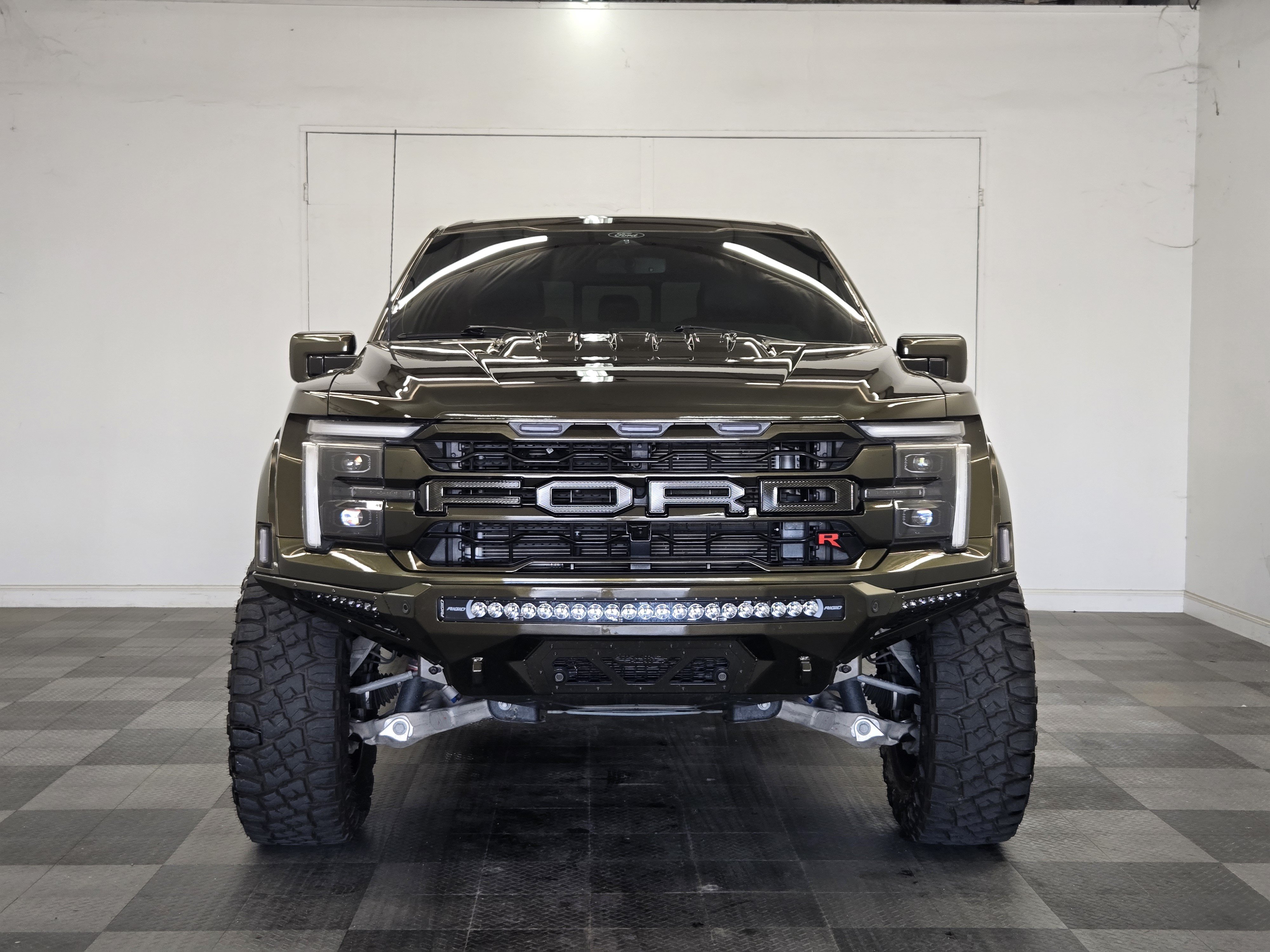 Certified 2025 Ford F150 Raptor w/ Equipment Group 803A Raptor R AWD/4WD image 3
