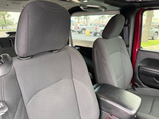 Used 2022 Jeep Wrangler Sport S AWD/4WD image 20