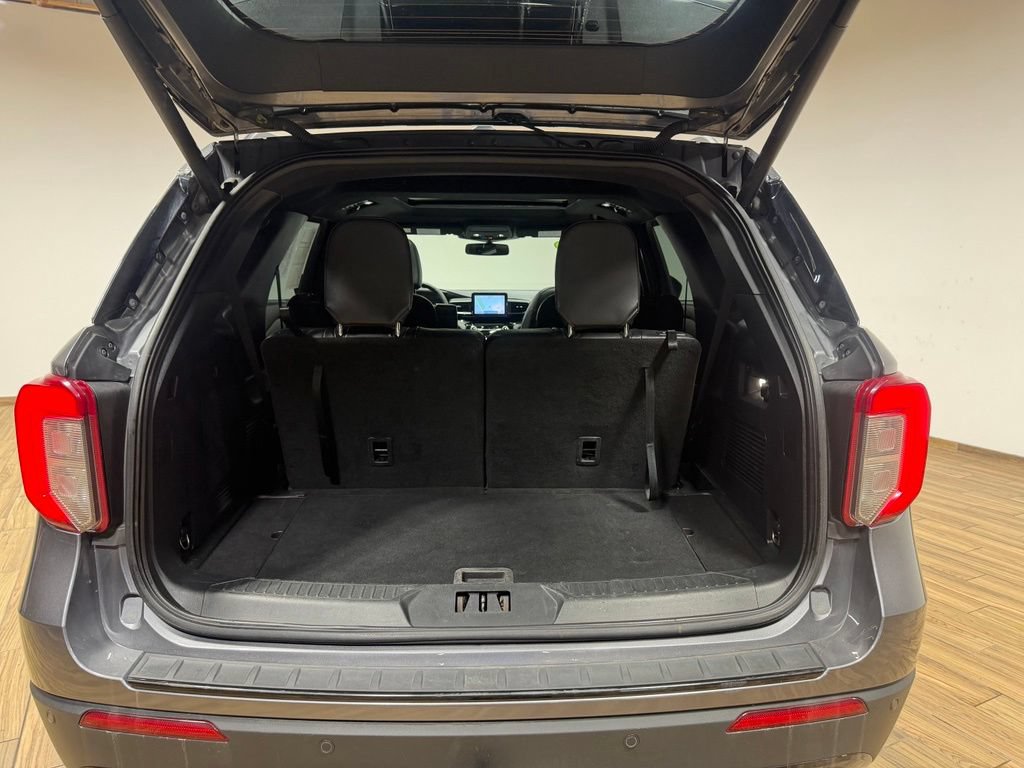Certified 2023 Ford Explorer ST-Line w/ Class IV Trailer Tow Package AWD/4WD image 8