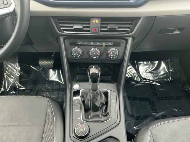 Used 2022 Volkswagen Taos SE image 15