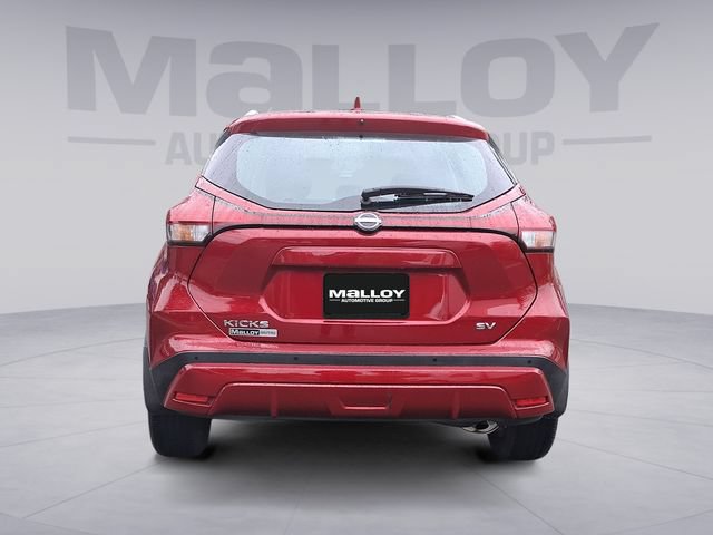 Used 2023 Nissan Kicks SV FWD image 4