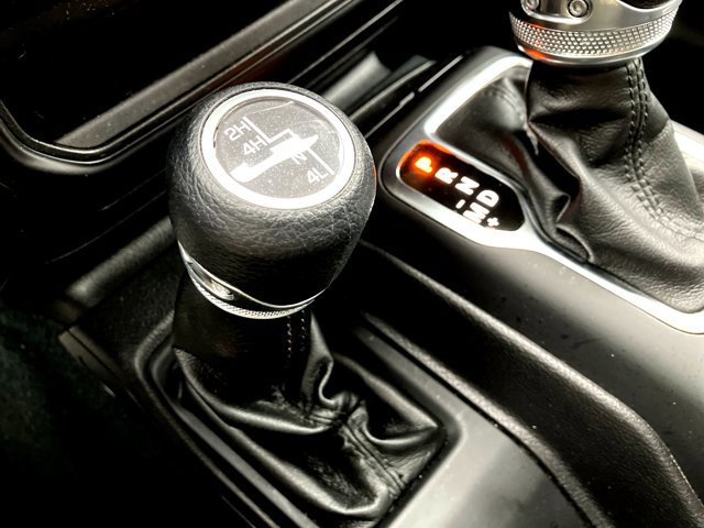 Used 2022 Jeep Wrangler Unlimited Sport image 23