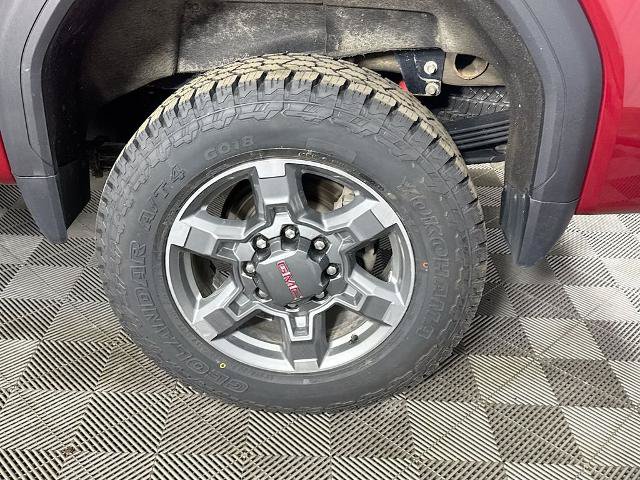 Used 2025 GMC Sierra 2500 SLT AWD/4WD image 30