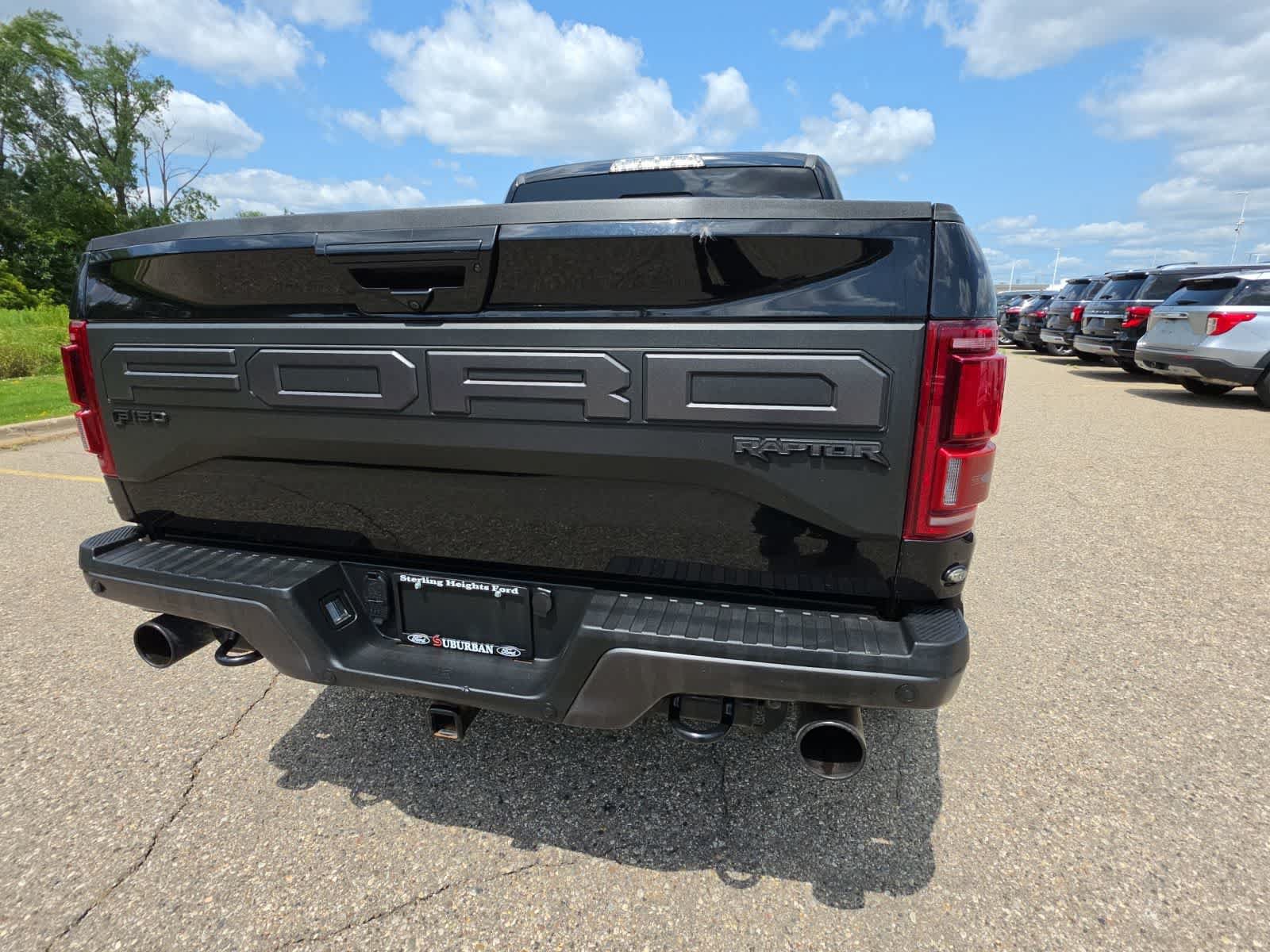 Certified 2019 Ford F150 Raptor w/ Equipment Group 802A Luxury AWD/4WD image 9