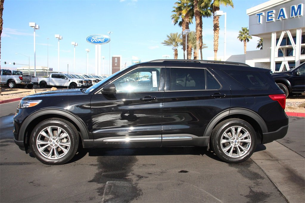 Certified 2023 Ford Explorer XLT w/ Equipment Group 202A image 4