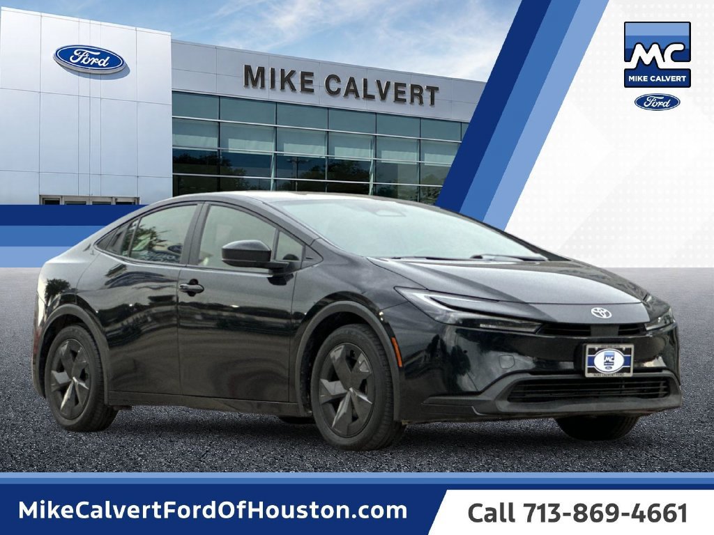 Used 2025 Toyota Prius LE FWD image 7