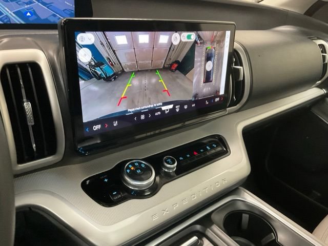 Certified 2025 Ford Expedition Max Active AWD/4WD image 11